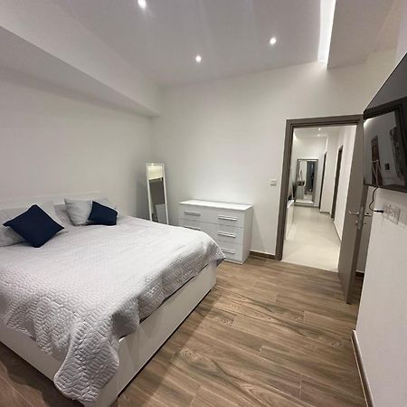 Acacia Avenue Apartments Is-Swieqi Luaran gambar